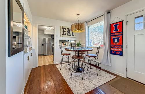 Cozy Cottage Walkable To UIUC - Foto 11