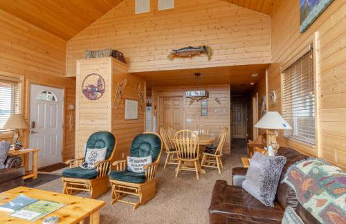 Cozy Henrys Lake Escape - 20 Miles to Yellowstone! - Foto 8