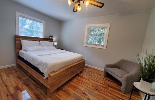 Quiet 3BR 2BA Near Mall, Shopping Centers, and I-94 - Foto 3