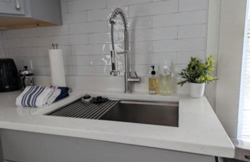 NEW! Renovated 2Br1Ba near NCSSM - Foto 18