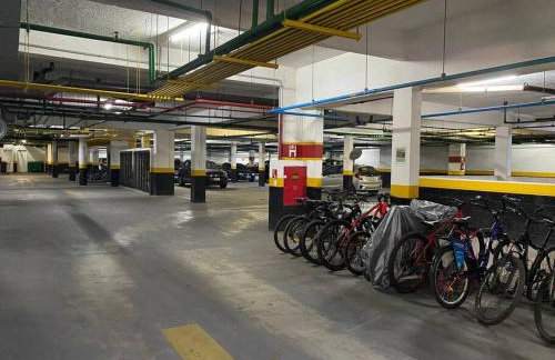 4083 - Em frente ao Hospital Albert Einstein e Estádio do Morumbi - Foto 5