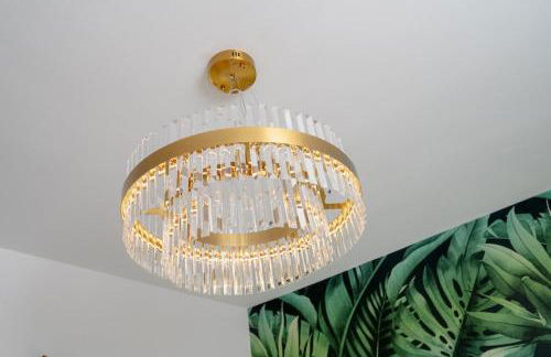 Royal Mile Retreat - Photo 25