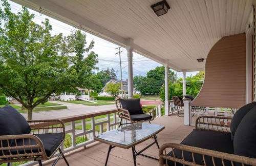 Entire Duplex w Historic District and Sleeps 12 - Foto 6