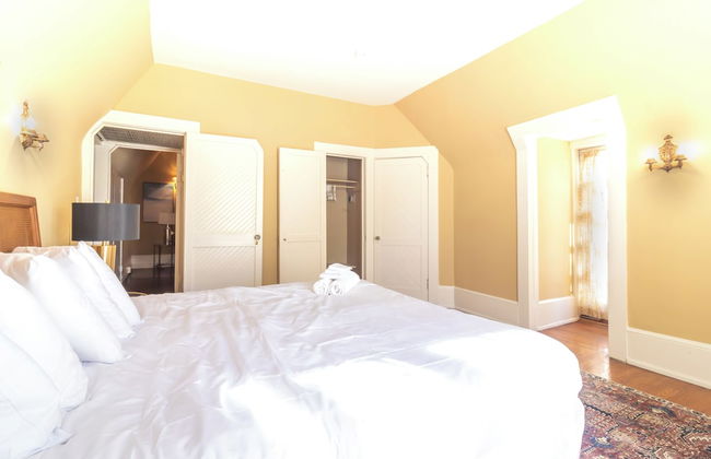 Midtown Castle - Royal in Columbus - Foto 12