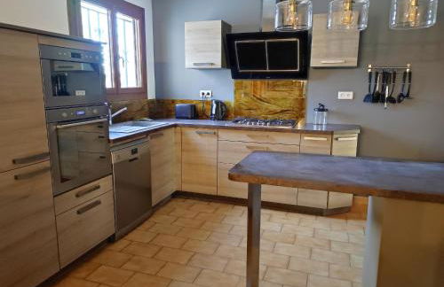 Charmante villa avec piscine à 8 minutes d'Uzès - Photo 4