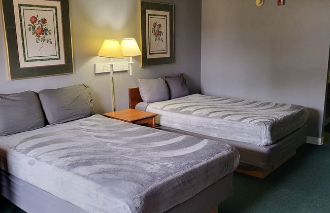 2 queen beds hotel studio 107 Hot tub - Foto 9