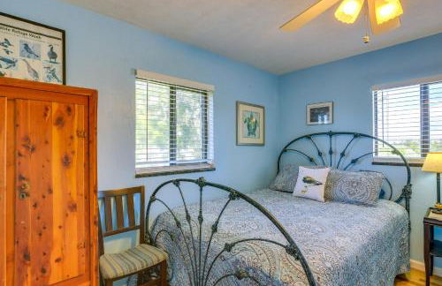 Waterfront Cedar Key Duplex Home Grill and Dock! - Foto 15