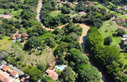 Chácara Paradisíaca às margens do Rio Jaguari - Foto 37