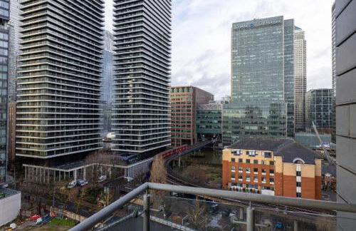 Cosy, modern high rise with views! 2 bedroom - Foto 14