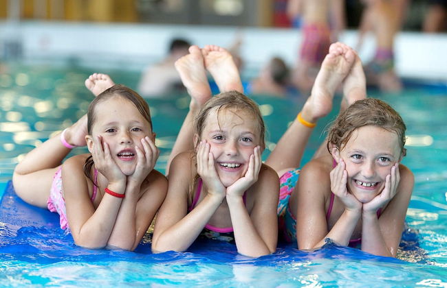 Lodge by the Lake in Arcen With Water Terrace - Photo 8