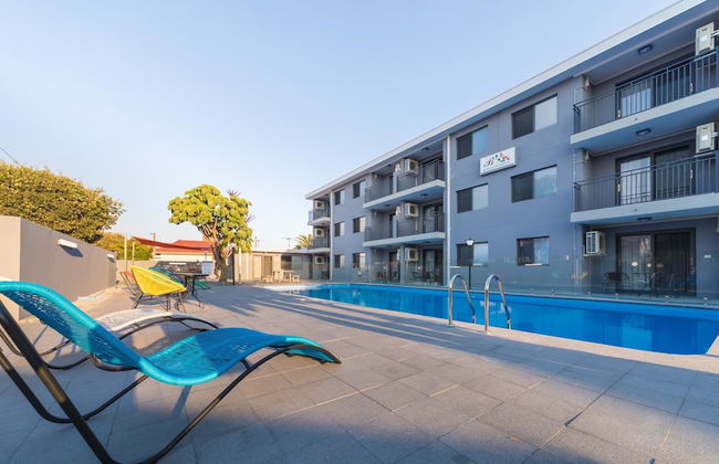 Batavia Apartment - Photo 1