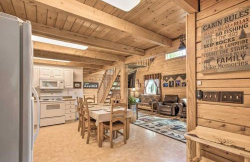 Northern Lights Log House w/ Sauna - Foto 11