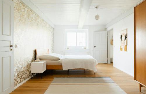 Thatched Home With Large Garden Near North Sea - Foto 13