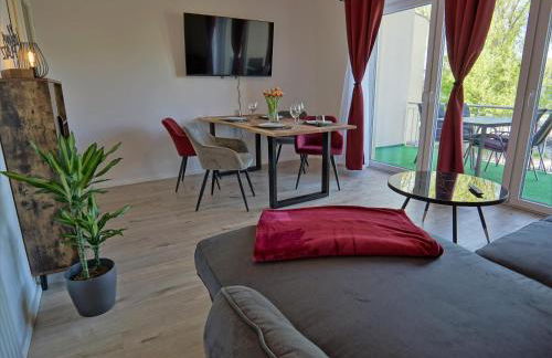 Hogulu - 2 - RAUM - App 26 mit Balkon in der Nähe der Jahrtausendbrücke - Photo 8