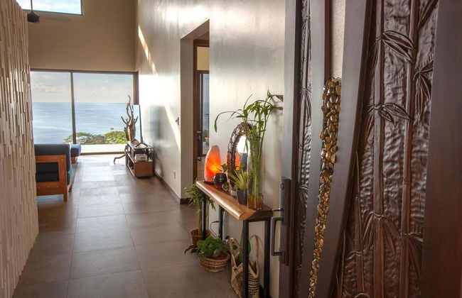 Luxe 4 Bdrm Villa w Epic Oceanview Infinity Pool - Foto 55