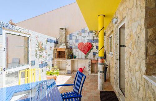 Casa Colorida - Photo 1