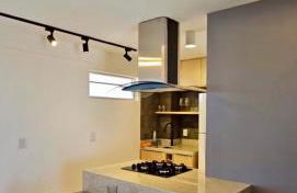 Flat moderno e confortável - excelente localização - Foto 12