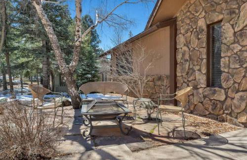 Country Club Cabin with Hot Tub - Foto 37