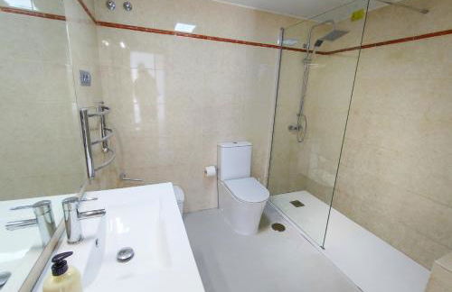 Puerto Banus Duplex Centric WaterFront 3 Bedroom - Foto 10