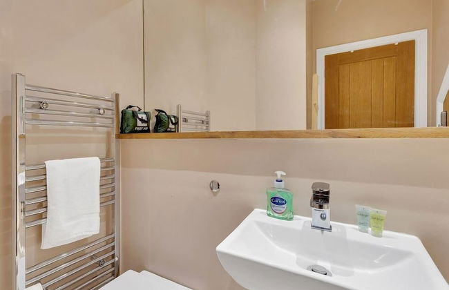 Bantham Mews by Pureserviced 1 Bedroom Luxury Mews - Photo 11