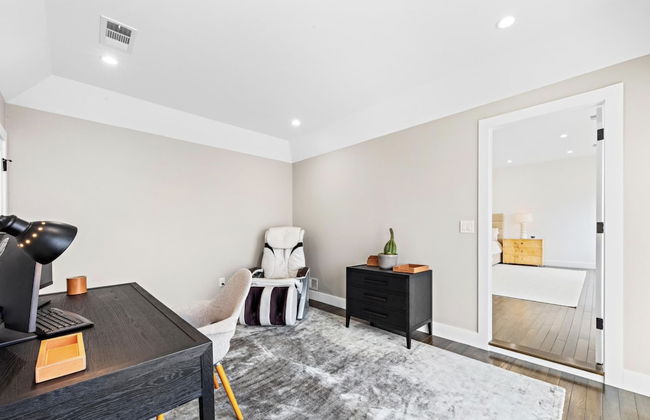 Monmouth Beach 4BR Villa on the Water - Foto 50