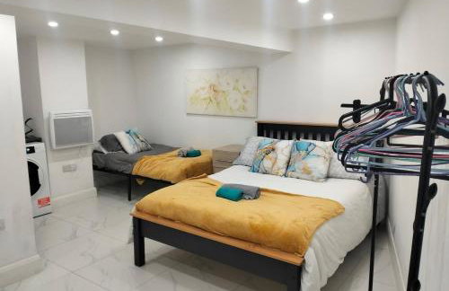 Modern 3-bed Serviced Appartement - Milnsbridge - Foto 13