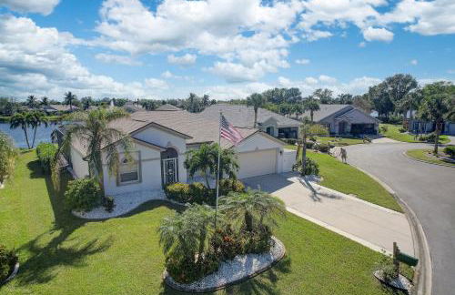 Sunny Fort Myers Home with Heated Pool! - Foto 43