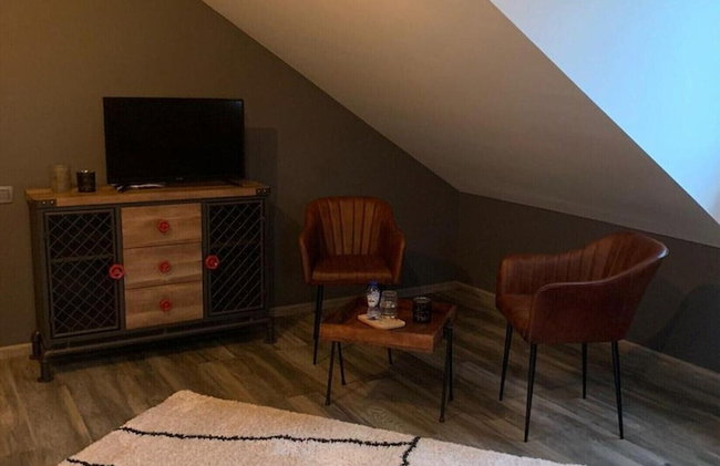 Elegant Family Stay, Wallonia - Photo 2