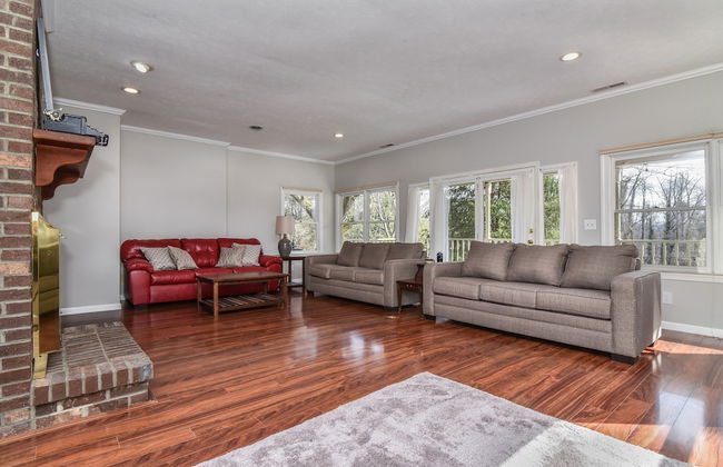 Pinners Compound- 4 BR hot tub fire pit - Foto 14