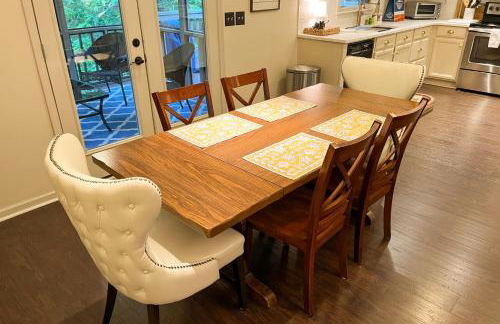 Deer View Retreat - Ramp to Home Wood-Burning Fireplace Netflix Ping Pong - Foto 10