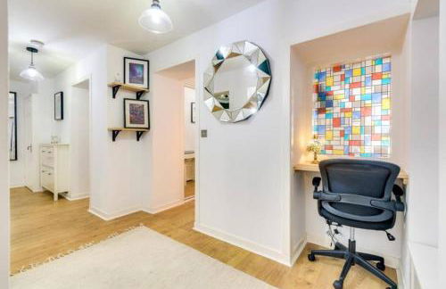 Lovely 2 Bedroom Garden Flat in trendy West End - Foto 13