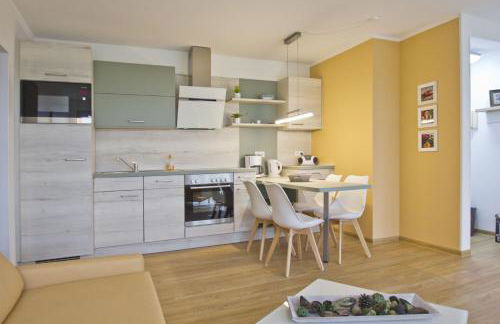 Strandhaus Mönchgut Ferienwohnung 13 mit Sauna- und Schwimmbadnutzung im AHOI Sellin - Foto 9