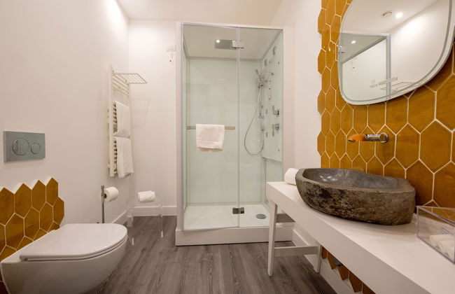 Diamond Suite - Photo 31