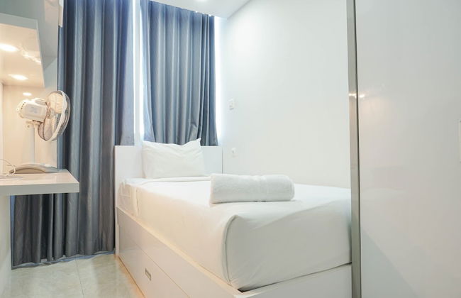 Fully Furnished with Comfortable Design 2BR Harco Mangga Besar Apartment - Photo 4