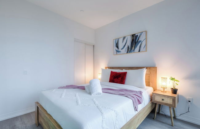 Panorama Suites Downtown Toronto - Photo 70