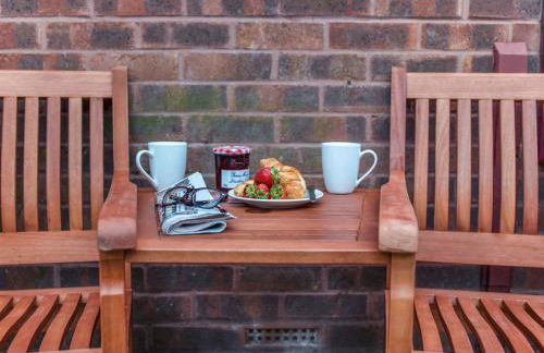 Ay Come Inn - Foto 22