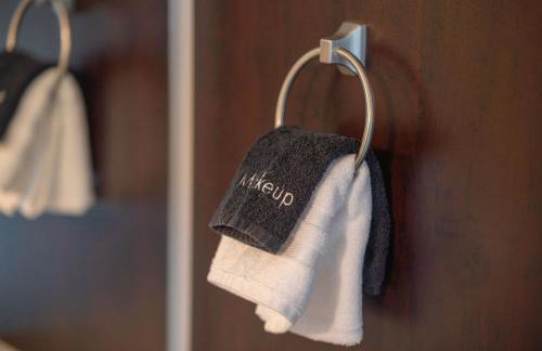 Luxury Place Next to UVU - Photo 40