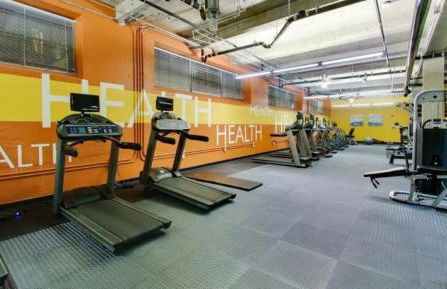 100 Year-Old Historic Brick 2BR Loft & Large Patio & Hammocks & High Ceiling - Foto 141