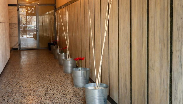 Evel's Home Suites - Foto 2, Entrada interior