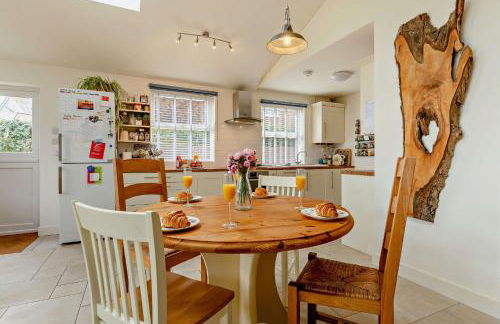 Haven House Gorgeous Lymington Home with Garden and Studio near New Forest - Foto 15