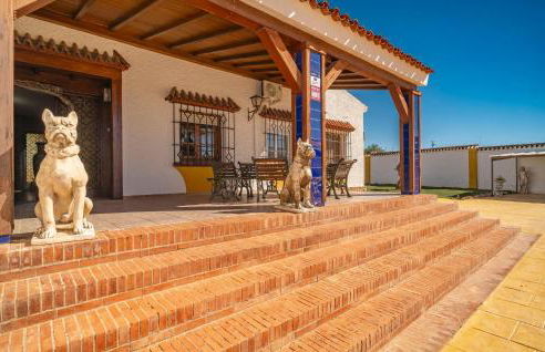 Gorgeous Home In Puente Genil With Wifi - Foto 8