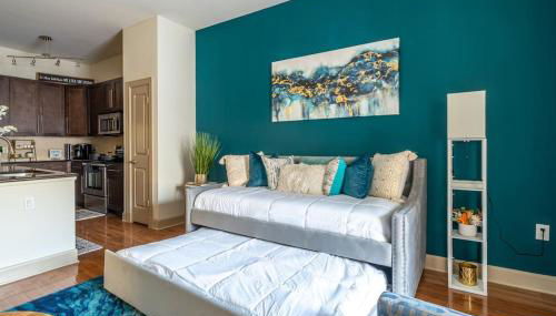 Call it Comfy - Photo 3