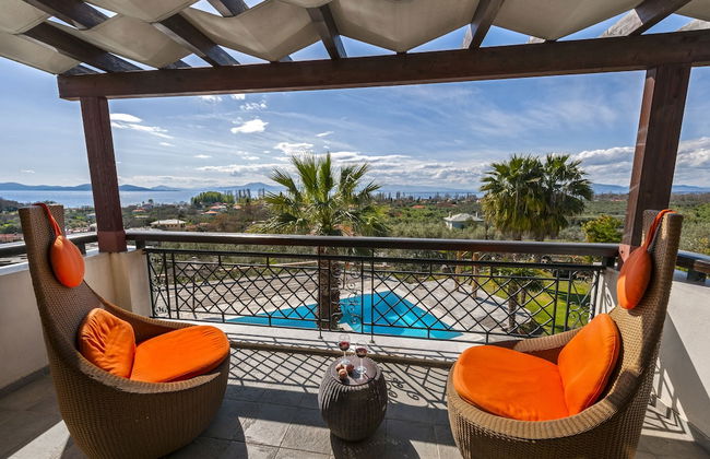 Iakovakis Suites & Spa - Photo 25