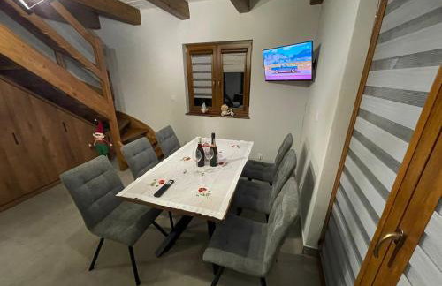 Biały Domek Świerczek - Jacuzzi, Balia Ruska SPA, Rowery, Altana i Grill w Słopnice - Foto 11