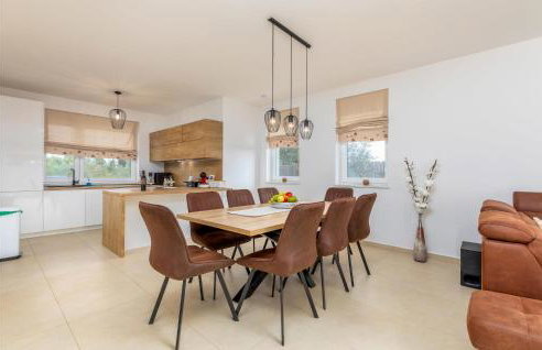 3 Bedroom Beautiful Home In Segotici - Foto 5