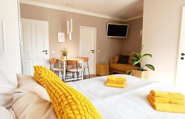 Cozy Apartment near Maschsee, balcony, gardenview - Foto 2