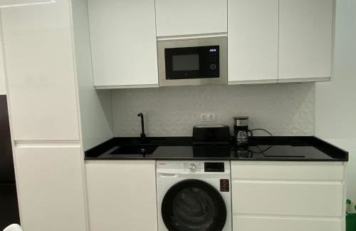 Alba Home , junto al estadio fútbol y Ribera - Foto 11