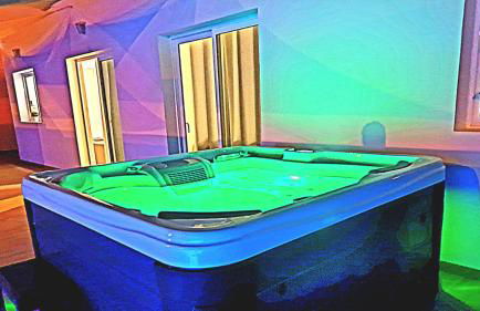Villa Calma Climatized pool Private Jacuzzi Spa in Tarajalejo - Photo 4