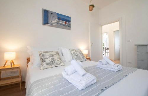 100 meters from the Sea Wi-Fi Center AC Relax Train Station - Foto 20