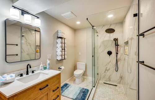 Puget Sound Views Des Moines Apt with Patio - Foto 18